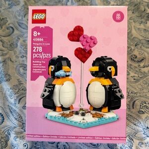 LEGO Penguins in Love Set